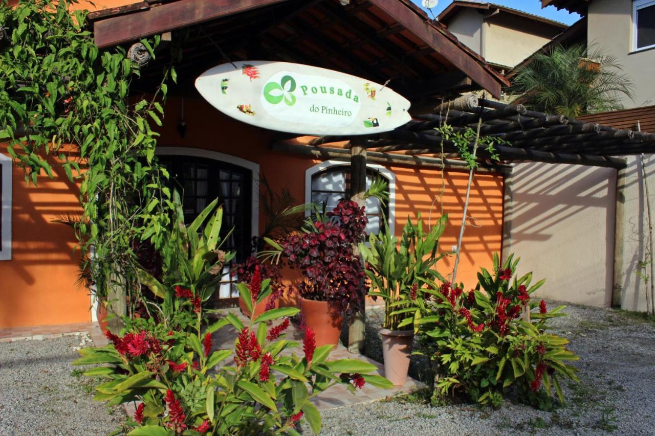 Pousada Do Pinheiro Camburi  Buitenkant foto